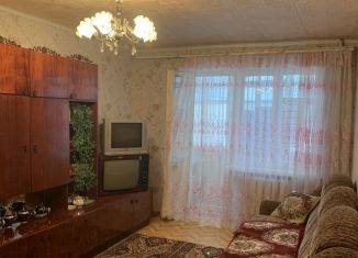 Продажа 2-комнатной квартиры, 49 м2, Армянск, Симферопольская улица, 3