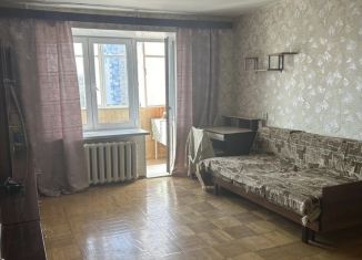 Сдам в аренду 2-ком. квартиру, 54 м2, Пермь, Кронштадтская улица, 10, Дзержинский район