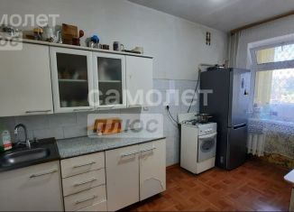 Продаю 2-ком. квартиру, 51.3 м2, Горячий Ключ, улица Ленина, 230