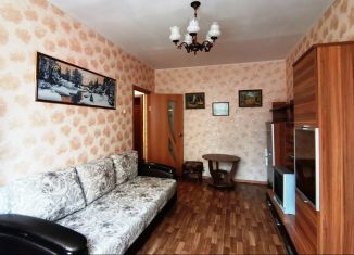 Продается трехкомнатная квартира, 57 м2, Североморск, улица Душенова, 15