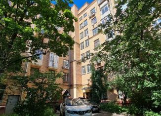 Продается трехкомнатная квартира, 16.5 м2, Москва, улица Сокольническая Слободка, 16