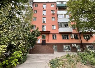 Продается квартира студия, 32 м2, Ростовская область, улица Новаторов, 8