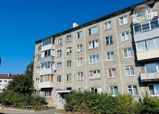 Продается двухкомнатная квартира, 45.1 м2, Карелия, Сегежская улица, 1