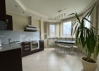 Продается трехкомнатная квартира, 80 м2, Москва, Новочерёмушкинская улица, 57, метро Новые Черёмушки