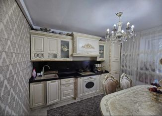 Продается трехкомнатная квартира, 84.8 м2, Ростов-на-Дону, улица Петренко, 22, ЖК Суворовский