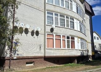 Продаю 2-ком. квартиру, 72 м2, Ставропольский край, улица Васякина, 196А