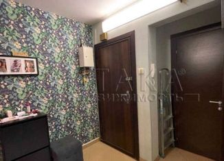 Продается трехкомнатная квартира, 56 м2, Санкт-Петербург, проспект Науки, 32, Калининский район