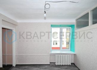 Продается 1-ком. квартира, 30.9 м2, Омск, Магистральная улица