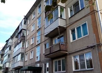 Продается 4-комнатная квартира, 59.5 м2, Красноярск, 2-я Краснофлотская улица, 3, Ленинский район