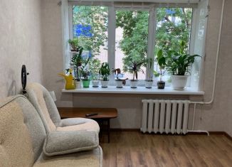 Продается 4-ком. квартира, 61 м2, Республика Башкортостан, улица Дружбы, 44