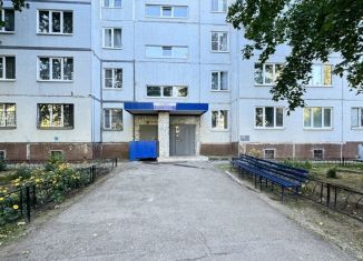 Продам трехкомнатную квартиру, 68 м2, Самарская область, улица Дзержинского, 11