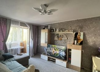 Продам трехкомнатную квартиру, 55 м2, Липецк, проспект Мира, 13Б