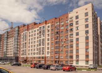 Продам двухкомнатную квартиру, 69.7 м2, Старый Оскол, микрорайон Центральный, 4