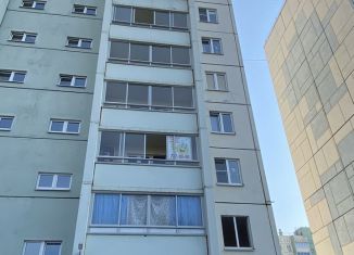 Сдается 2-ком. квартира, 56 м2, Копейск, улица Калинина, 17