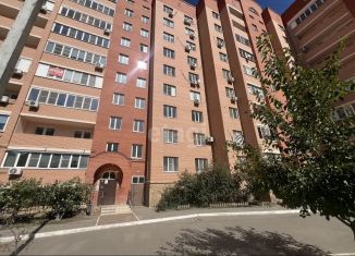 Аренда 3-комнатной квартиры, 72 м2, Астрахань, Жилая улица, 16