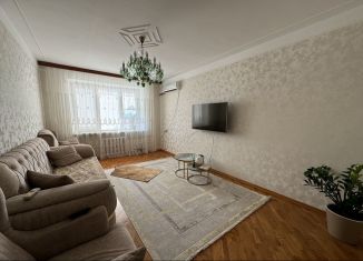 Продам трехкомнатную квартиру, 75 м2, Махачкала, Восточная улица, 20