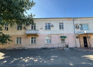 Продам помещение свободного назначения, 216 м2, Азов, улица Мира, 102Е