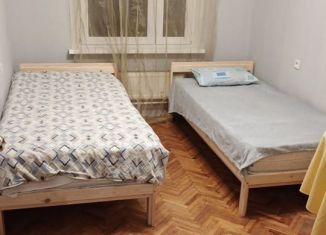 Комната в аренду, 14 м2, Москва, район Ясенево, Новоясеневский проспект, 40к3