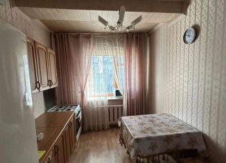 Аренда 1-комнатной квартиры, 40 м2, Татарстан, улица Адоратского, 43