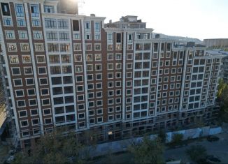 Продам трехкомнатную квартиру, 111 м2, Дагестан, проспект Имама Шамиля, 26к4