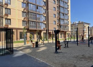 Продается 2-комнатная квартира, 67.3 м2, поселок Южный