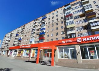 Продается 3-ком. квартира, 55.5 м2, Новотроицк, Советская улица