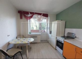 Сдается в аренду 2-ком. квартира, 55 м2, Ярославль, улица Панина, 3, Дзержинский район