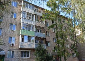 Продается 1-ком. квартира, 33 м2, Павловский Посад, улица Кузьмина, 35