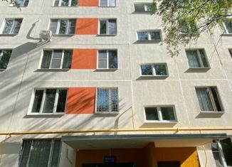 Продам трехкомнатную квартиру, 49.7 м2, Москва, улица Генерала Тюленева, 35, район Тёплый Стан