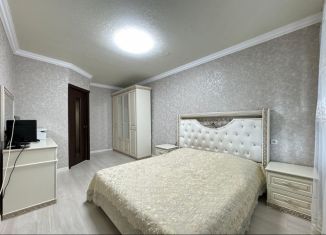 Продам 2-комнатную квартиру, 63 м2, Нальчик, улица Ашурова, 30