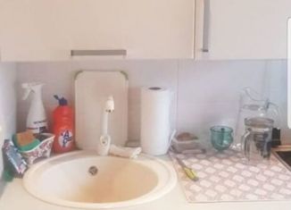 Сдам в аренду 2-ком. квартиру, 50 м2, Хакасия, Минусинская улица, 61