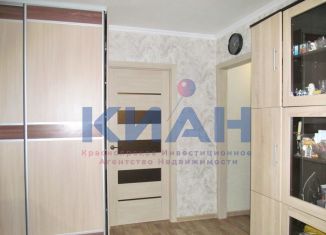 Продаю 2-комнатную квартиру, 45 м2, Красноярск, Ульяновский проспект, 24А, Советский район