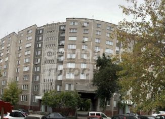 Продам 4-ком. квартиру, 80 м2, Челябинск, Краснооктябрьская улица, 16