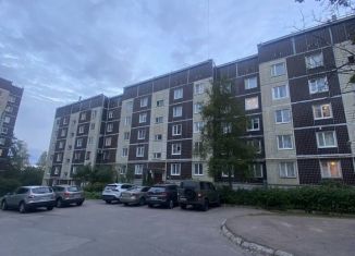 Продаю двухкомнатную квартиру, 57 м2, Выборг, улица Гагарина, 67