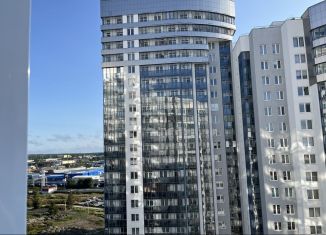 Сдаю 3-ком. квартиру, 68 м2, Екатеринбург, улица Блюхера, 93