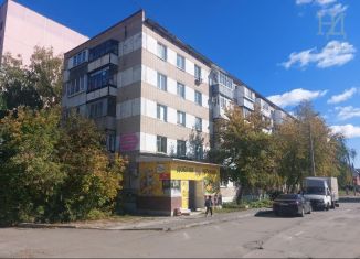 Продаю 2-комнатную квартиру, 47 м2, Челябинск, Белорецкая улица, 60