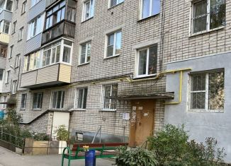 Продам 4-ком. квартиру, 63 м2, Кострома, улица Юрия Смирнова, 45, Центральный район