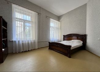 Аренда 2-ком. квартиры, 54 м2, Санкт-Петербург, улица Константина Заслонова, 40