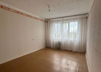 Продажа 2-комнатной квартиры, 48 м2, Татарстан, проспект Химиков, 110