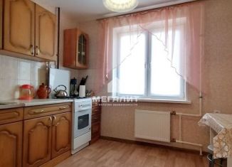 Аренда 2-комнатной квартиры, 55 м2, Казань, улица Фатыха Амирхана, 2А