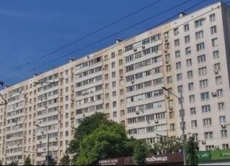 Продам 2-ком. квартиру, 41.7 м2, Москва, улица Большая Якиманка, 32, метро Добрынинская