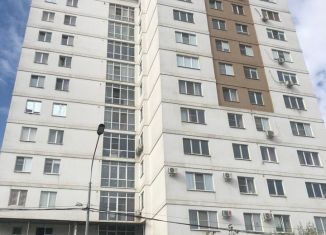 Продается 2-комнатная квартира, 72.4 м2, Нальчик, улица Калмыкова, 235А