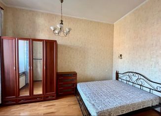 Продам 3-ком. квартиру, 127 м2, Санкт-Петербург, улица Композиторов, 10