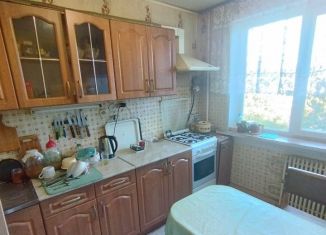 Продам 3-ком. квартиру, 61 м2, Курская область, улица Косухина, 29