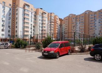 Продажа двухкомнатной квартиры, 60 м2, Феодосия, Симферопольское шоссе, 11к1