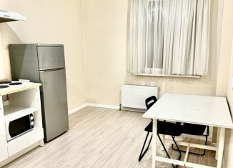 1-ком. квартира в аренду, 40 м2, Краснодар, Уральская улица, 75к2