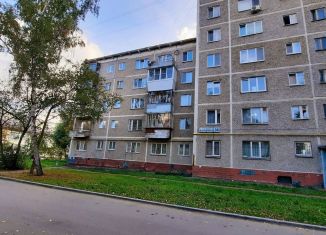 4-ком. квартира на продажу, 70 м2, Екатеринбург, улица Академика Бардина, 38, метро Ботаническая