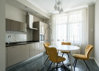 Сдается 2-ком. квартира, 84 м2, Санкт-Петербург, Пионерская улица, 50