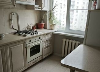 Продам 2-комнатную квартиру, 45 м2, Нальчик, улица 2-й Таманской Дивизии, 470