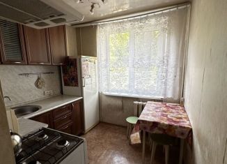 Сдача в аренду 1-ком. квартиры, 28.8 м2, Волжский, улица Мира, 49